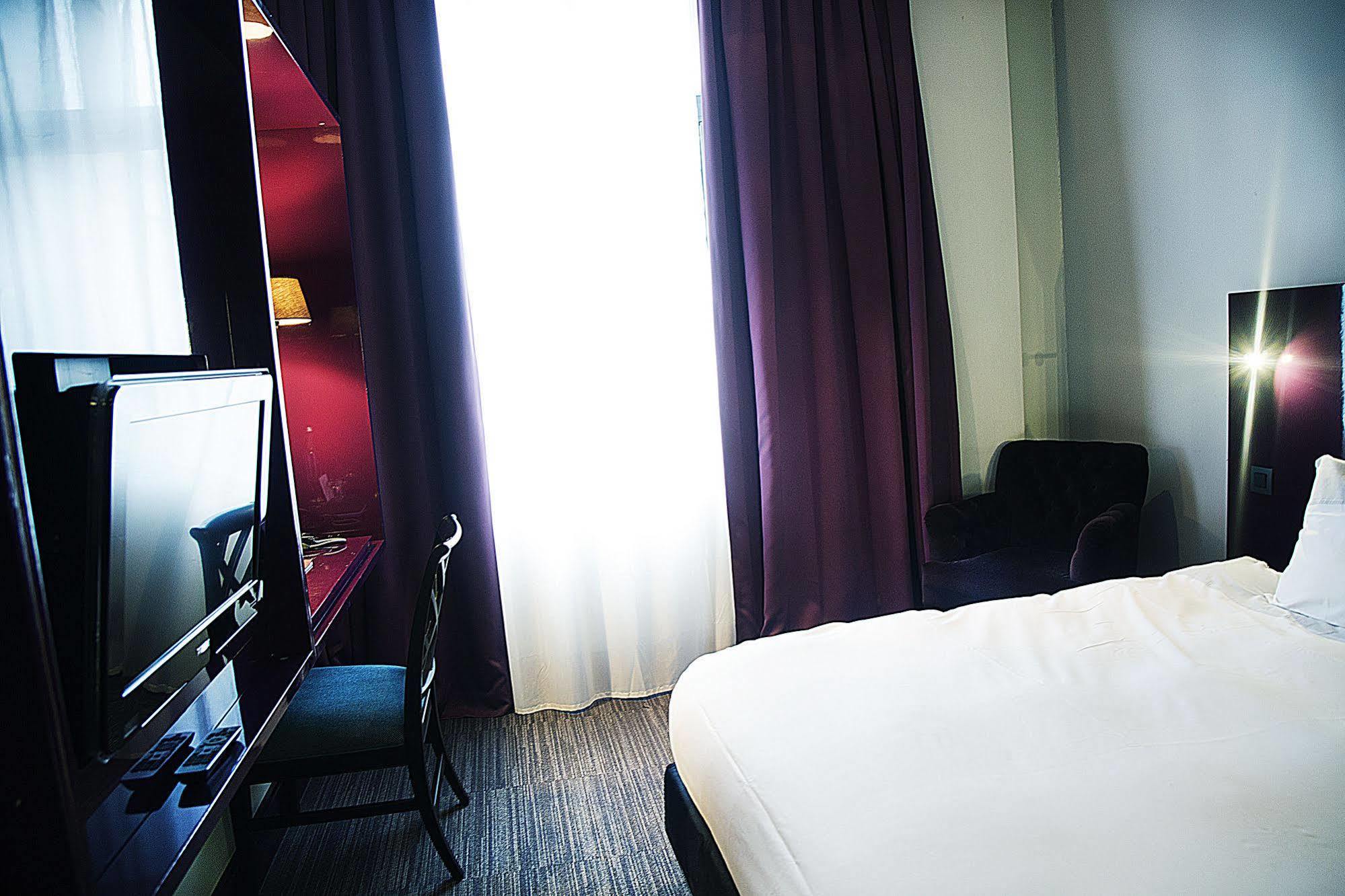 Hotel Les Nuits Antwerpia Zewnętrze zdjęcie